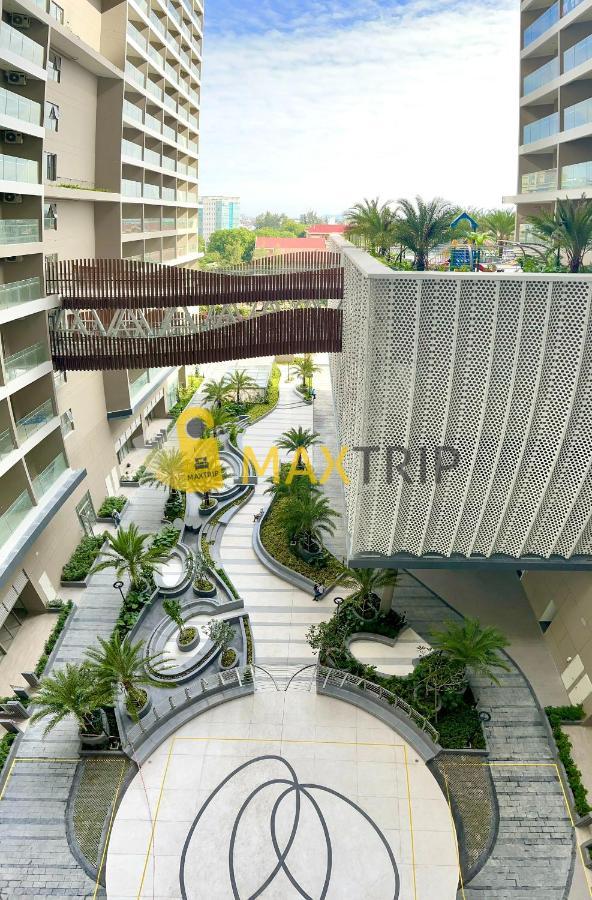 Maxtrip Homestay Luxury - Beachfront - Infinity Pool Vung Tau Bagian luar foto